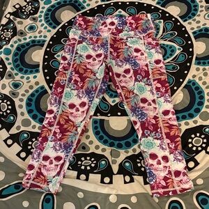 Constantly Varied Gear TropiSkull Capri Leggings